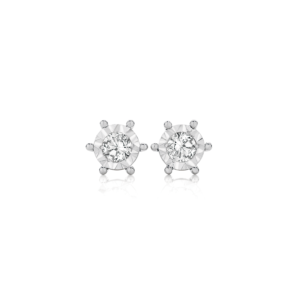 Stud earrings online on sale