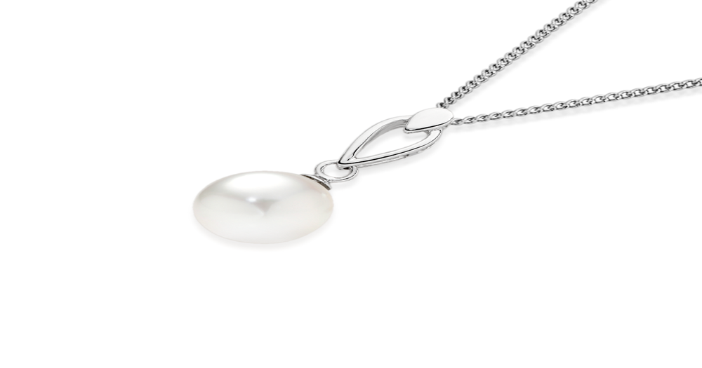 9ct White Gold Cultured Freshwater Pearl Pendant in White | Angus & Coote