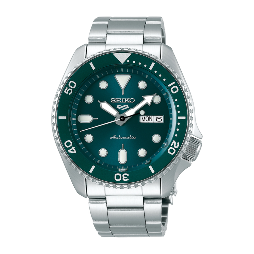 Seiko 5 Sports Watch in Silver Angus Coote