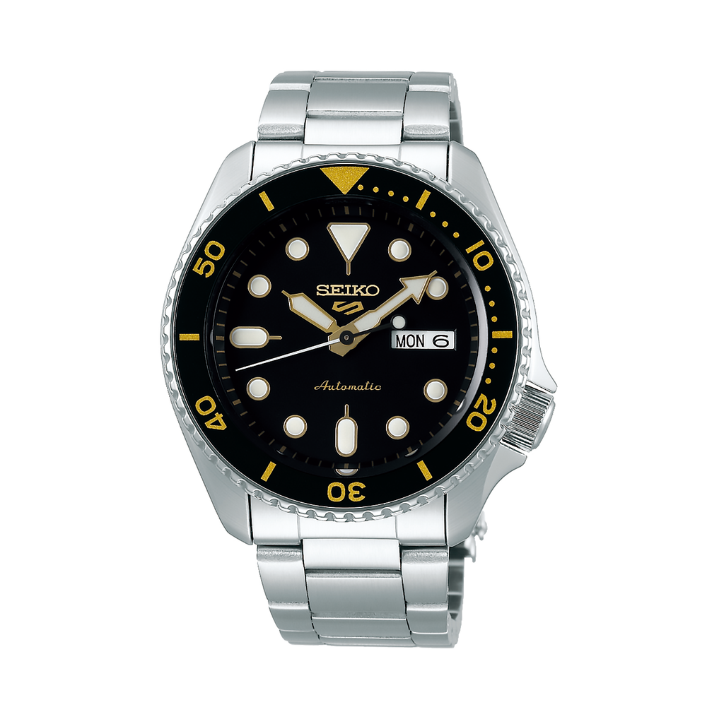 Seiko 5 Sports Watch in Silver Angus Coote